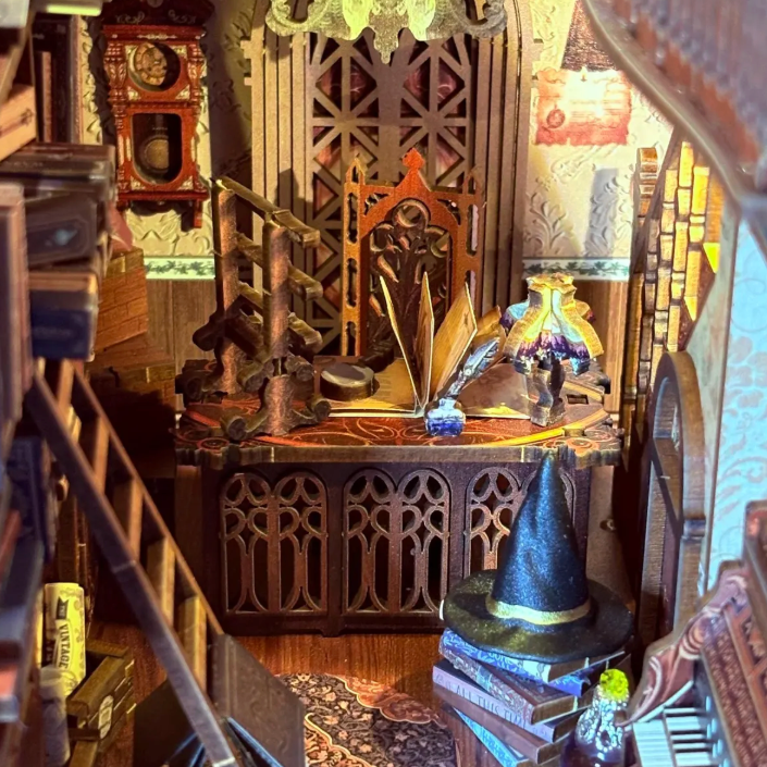 Harry Potter Book Nook